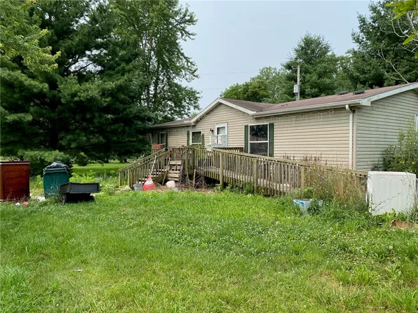 21925 E County Road 100n, Casey, IL 62420