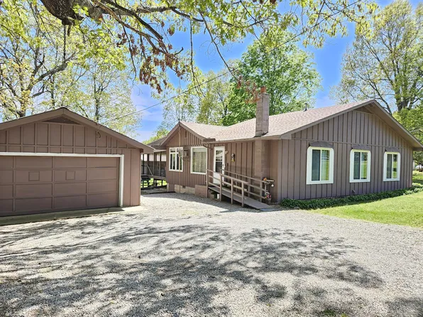 515 State Highway W, Pontiac, MO 65729