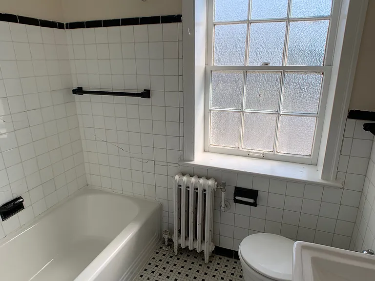 2856 Thornhill Rd — Photo 47