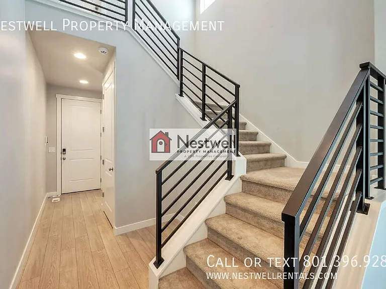 4954 W Evergreen Ln — Photo 7