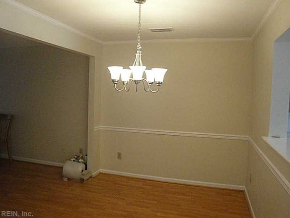4th image of 3901 Wyckoff Dr