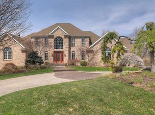 8075 28th St SE, Ada, MI 49301