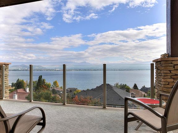 3rd image of 2493 Casa Palmero Dr #18