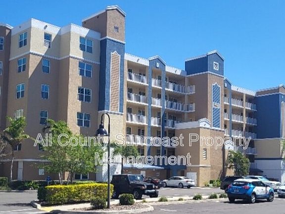 2nd image of 960 Starkey Rd APT 1305