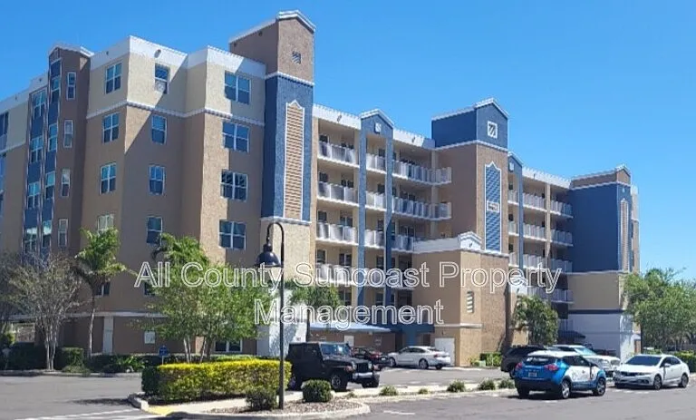 960 Starkey Rd #1305 — Photo 2