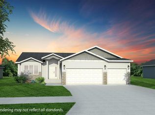 6575 59th Ave S, Fargo, ND 58104