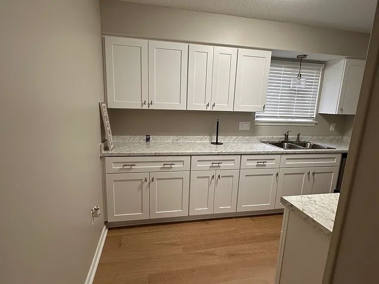 102 Briarview Cir — Photo 10