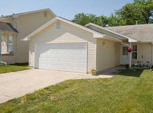 20 Santo Domingo Dr, Moscow Mills, MO 63362