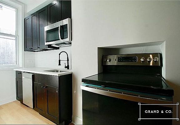 2nd image of 88 Wilson Ave APT 2