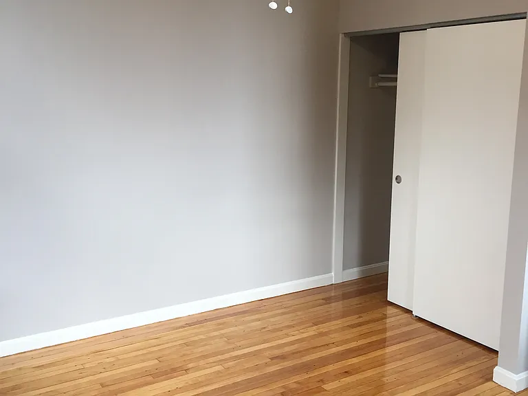 36 Abbott Street — Photo 28