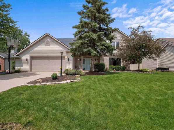 4907 Oak Knob Run, Fort Wayne, IN 46845