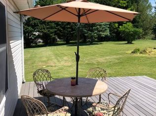 702 Apple Cross Rd, Harpers Ferry, WV 25425