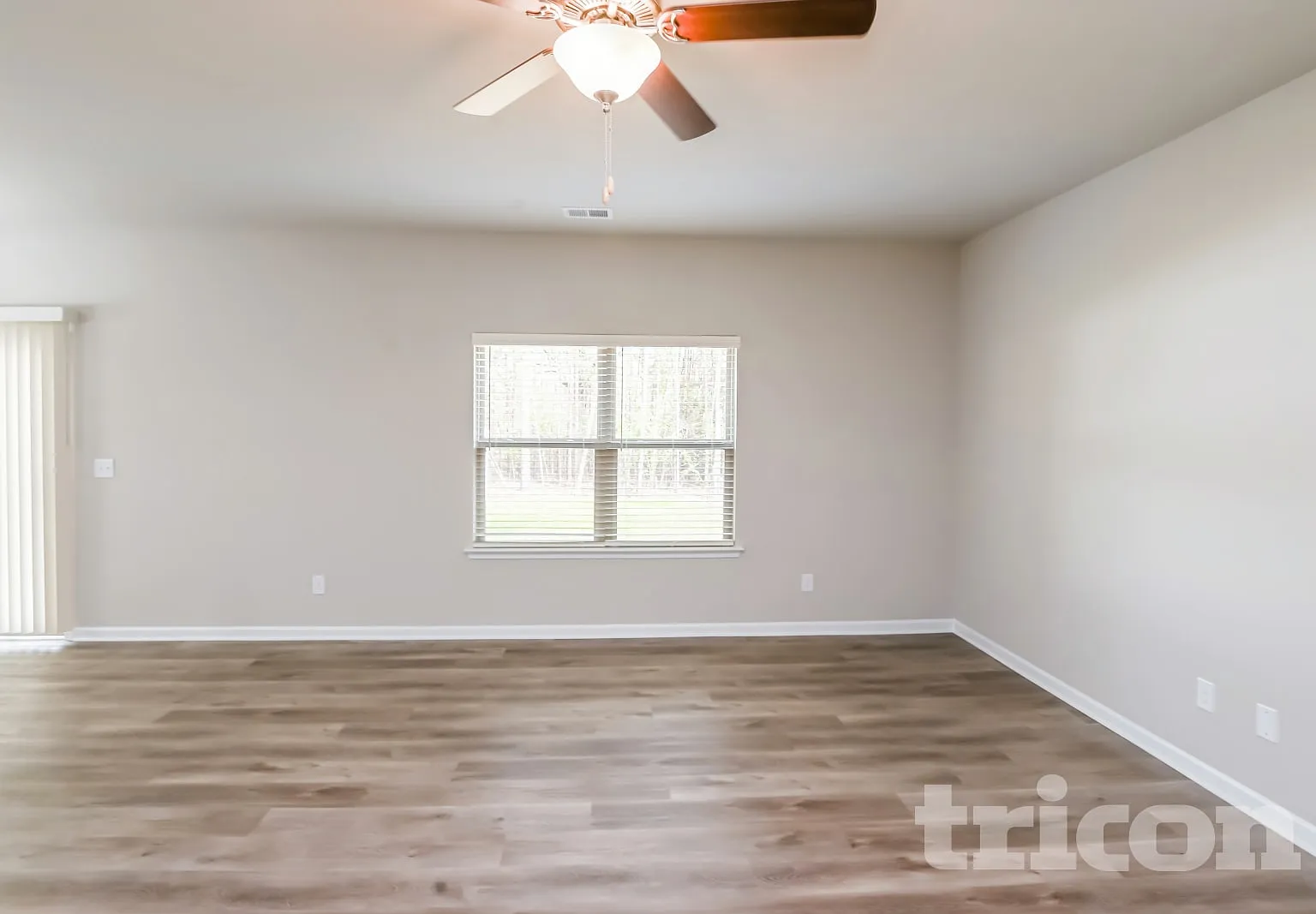 139 Spring Knoll Drive Charlotte NC — Photo 2