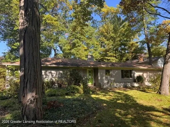 4459 Greenwood Dr, Okemos, MI 48864