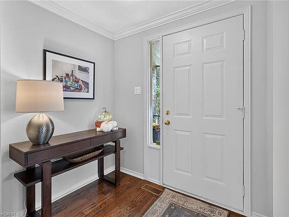 4th image of 406 Craigleith Dr #1