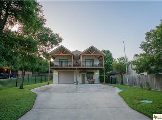 729 Irene Dr, Canyon Lake, TX 78133