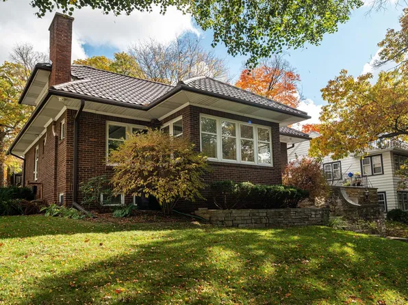 838 North 64th STREET, Wauwatosa, WI 53213