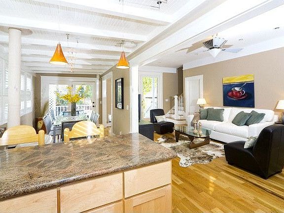 Kitchen toward family room