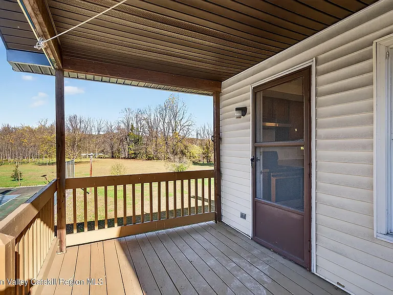 131 Barbarossa Ln #1 — Photo 11