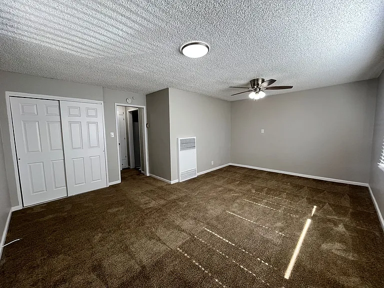 1017 Pacific Ave Long Beach, Ca 90813 — Photo 12