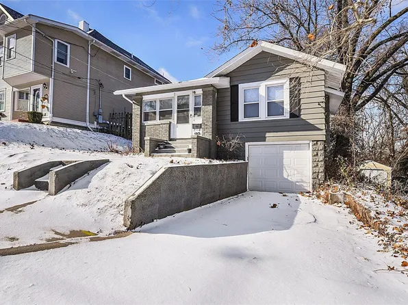 1604 Langdon St, Alton, IL 62002