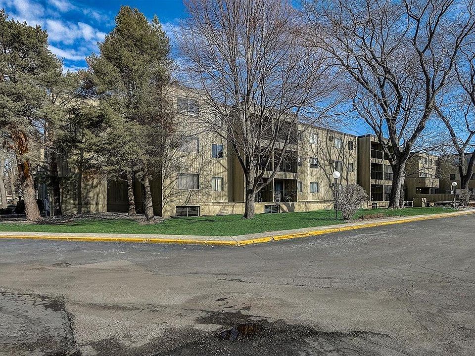 1st image of 4101 Parklawn Ave APT 305