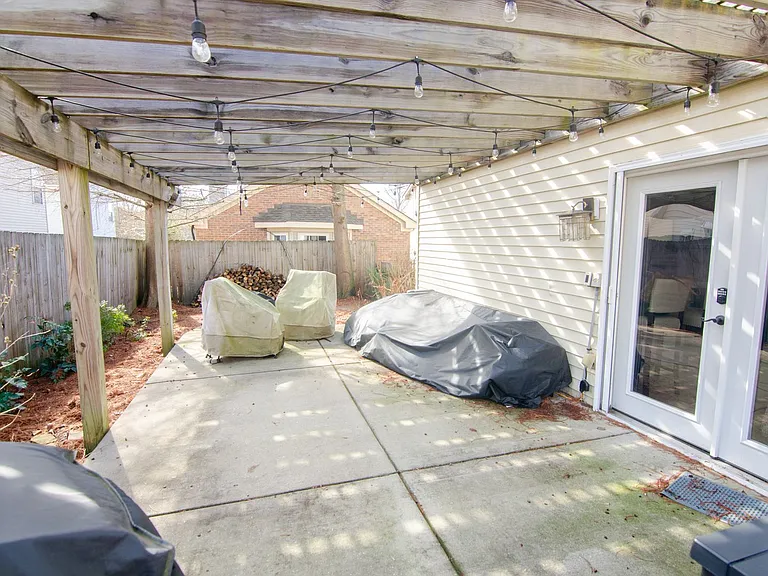 609 Spokane Ct — Photo 23