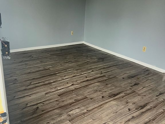 2nd image of 526 W 6th Ave APT C