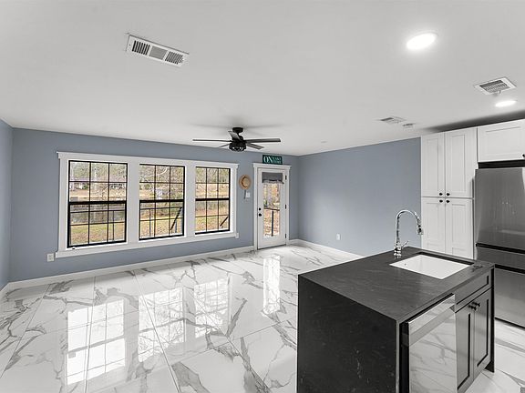 3rd image of 7962 Hebert Dr