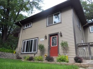 514 Donegal Pl, Willernie, MN 55090