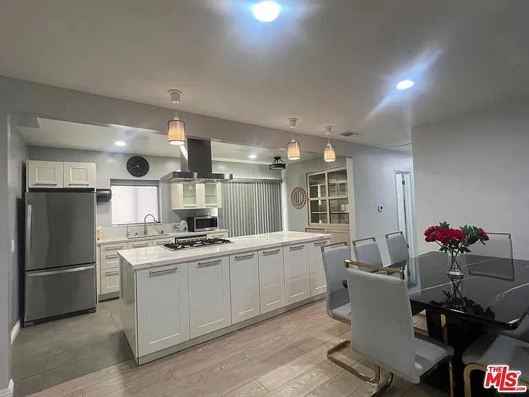 5059 Catalon Ave — Photo 14
