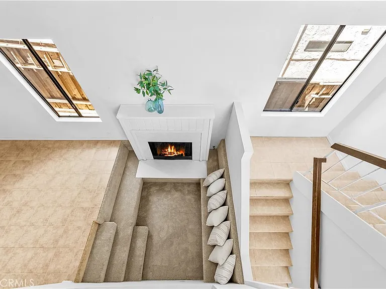 1407 Lakeside Ln — Photo 34