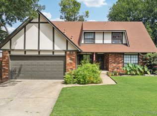2228 W Oakridge St, Broken Arrow, OK 74012