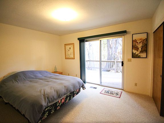 4th image of 27475 Ashland Dr