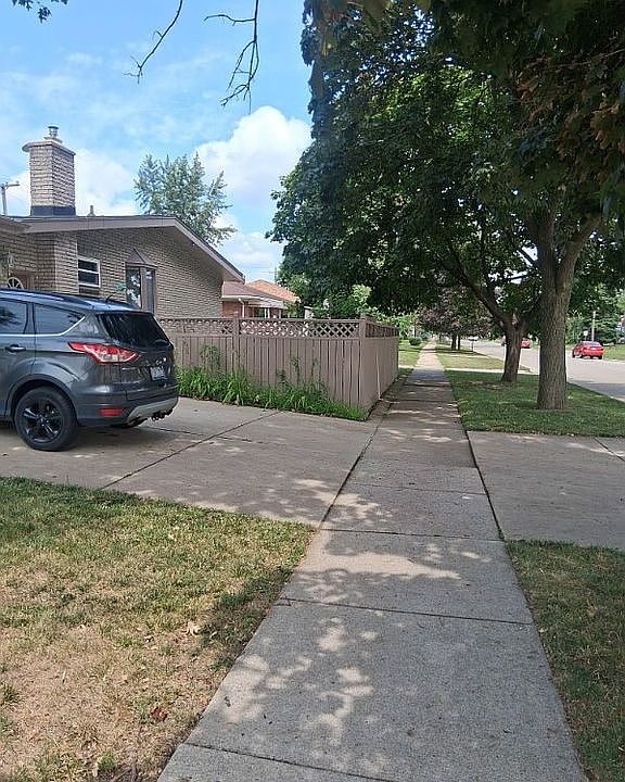 1500 Capitol Ave, photo 2