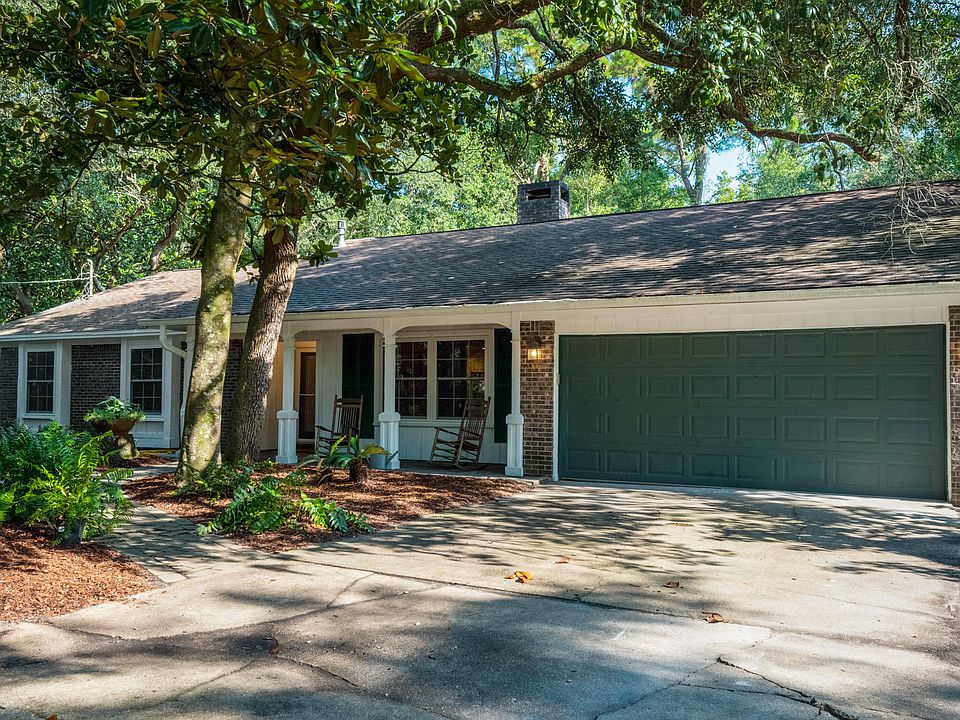 1st image of 1007 Darlington Oak Dr