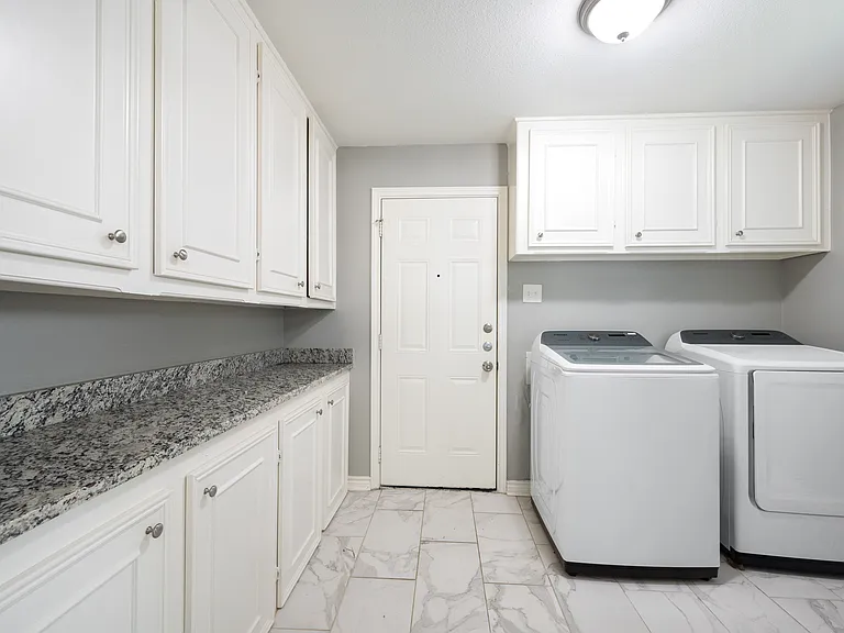 4316 Cinnabar Dr — Photo 7