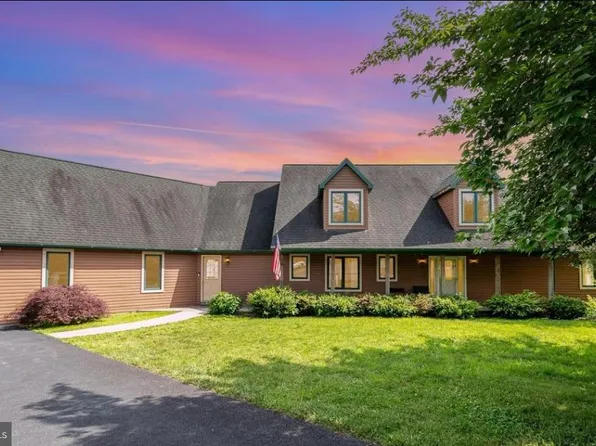 85 Keller Ln, Shermans Dale, PA 17090