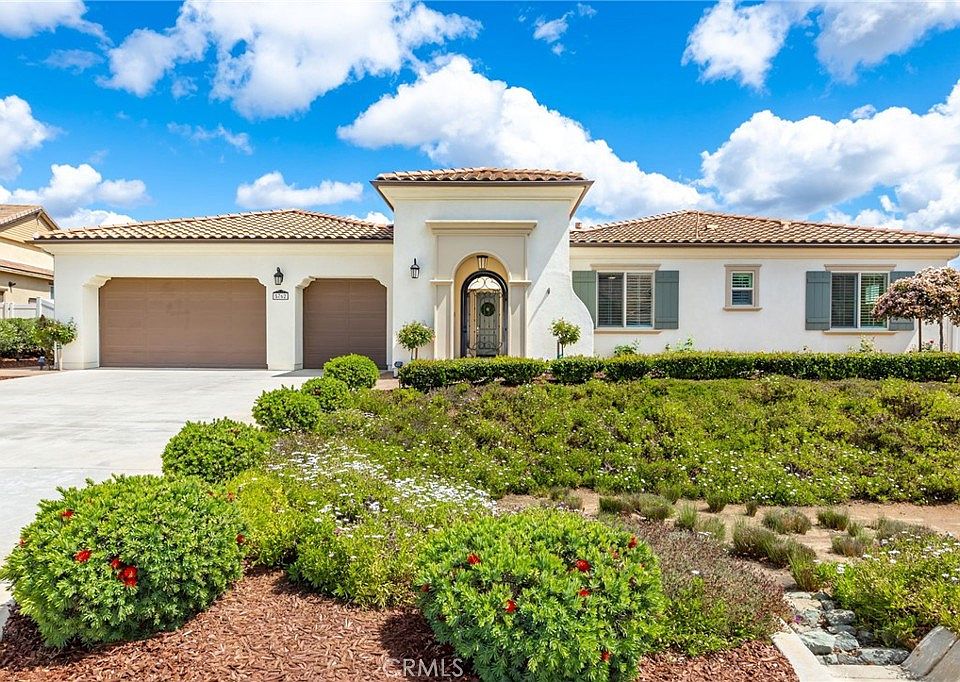 1st image of 5762 Rancho Del Caballo
