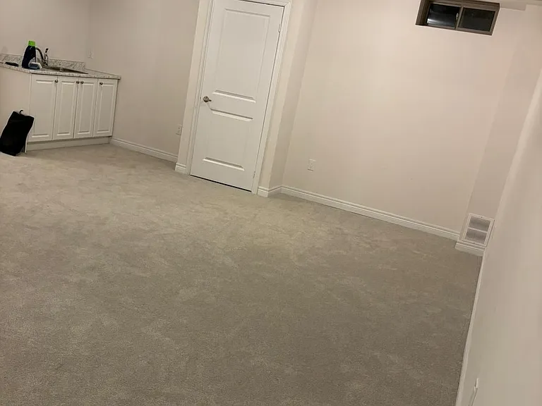 1272 Amherst Gate — Photo 16