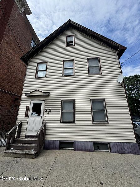 2nd image of 212 Hulett Street