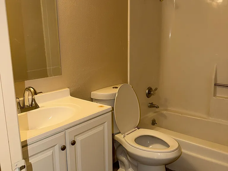 7126 N 19th Ave #218 — Photo 9