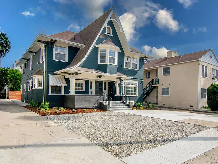 Wilton Place Apartments — Photo 17
