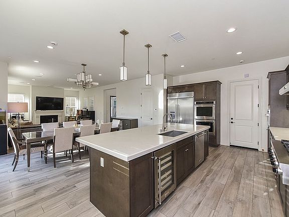 4th image of 138 Big Bend Way