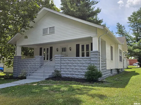 719 Harrison St, Mount Vernon, IL 62864