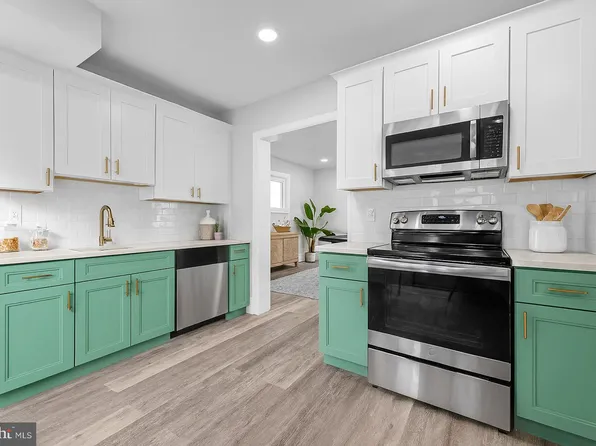 84 Greenfield Ave, Ardmore, PA 19003