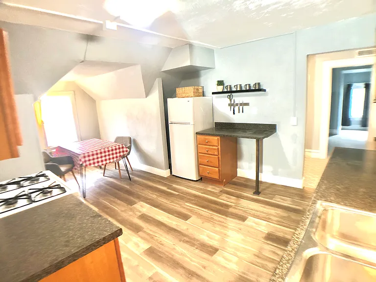 234-236 Shelburne Rd #236-3 — Photo 8