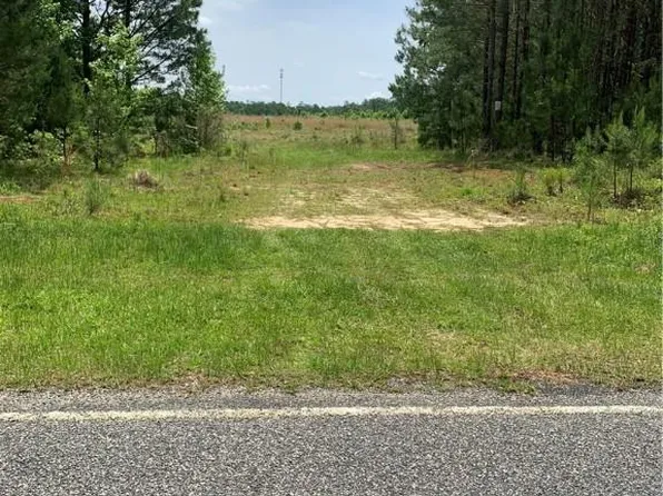 1087 Loop Rd, Bunnlevel, NC 28323