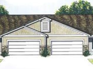 894 N Sandalwood Cir #32, Muskegon, MI 49441