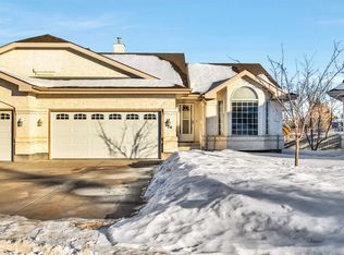 Twin Brooks Horizon Village, Edmonton, AB T6J 6V3